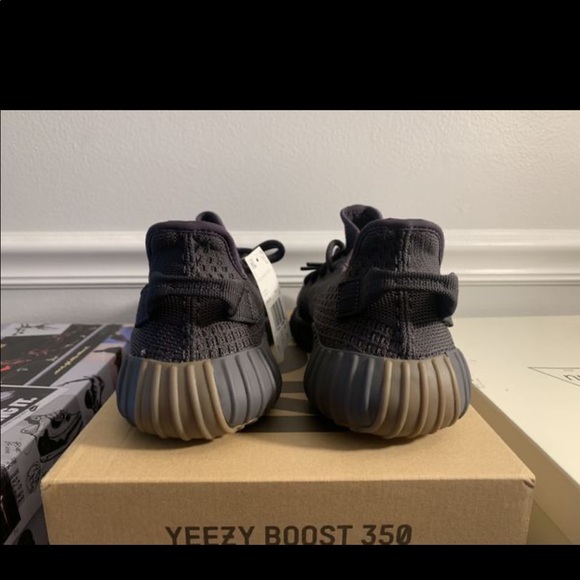 Yeezy Boost 350 V2 Cinder Reflective - Picture 3 of 12